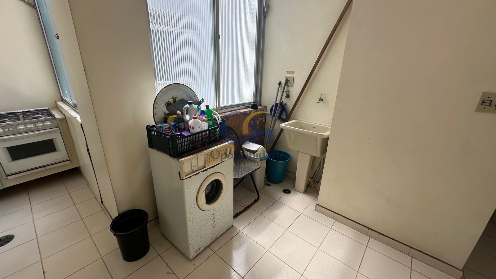 Apartamento Frente ao Mar nas Pitangueiras, Guarujá - SP