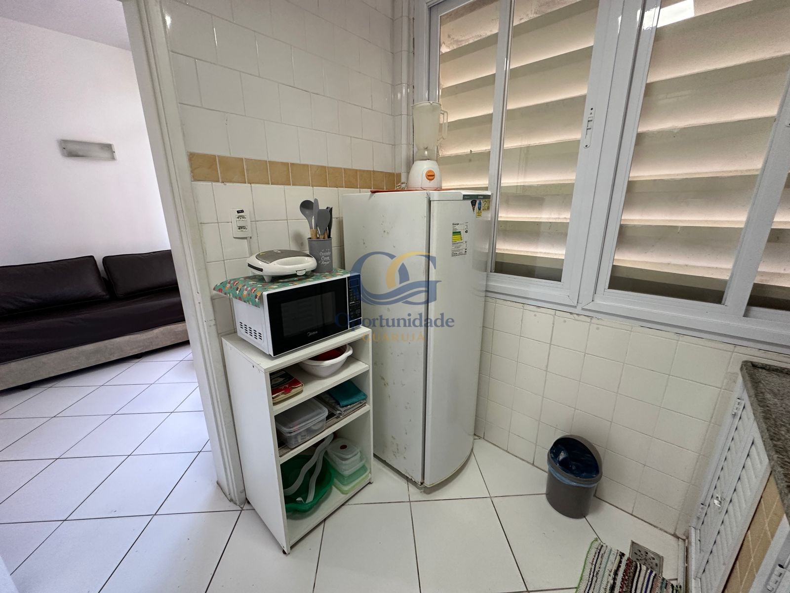Apartamento na Praia das Pitangueiras, Guarujá - SP