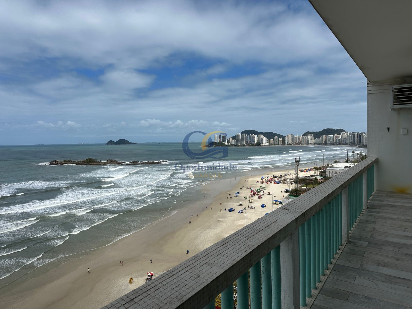 Apartamento Frente ao Mar nas Pitangueiras, Guarujá - SP