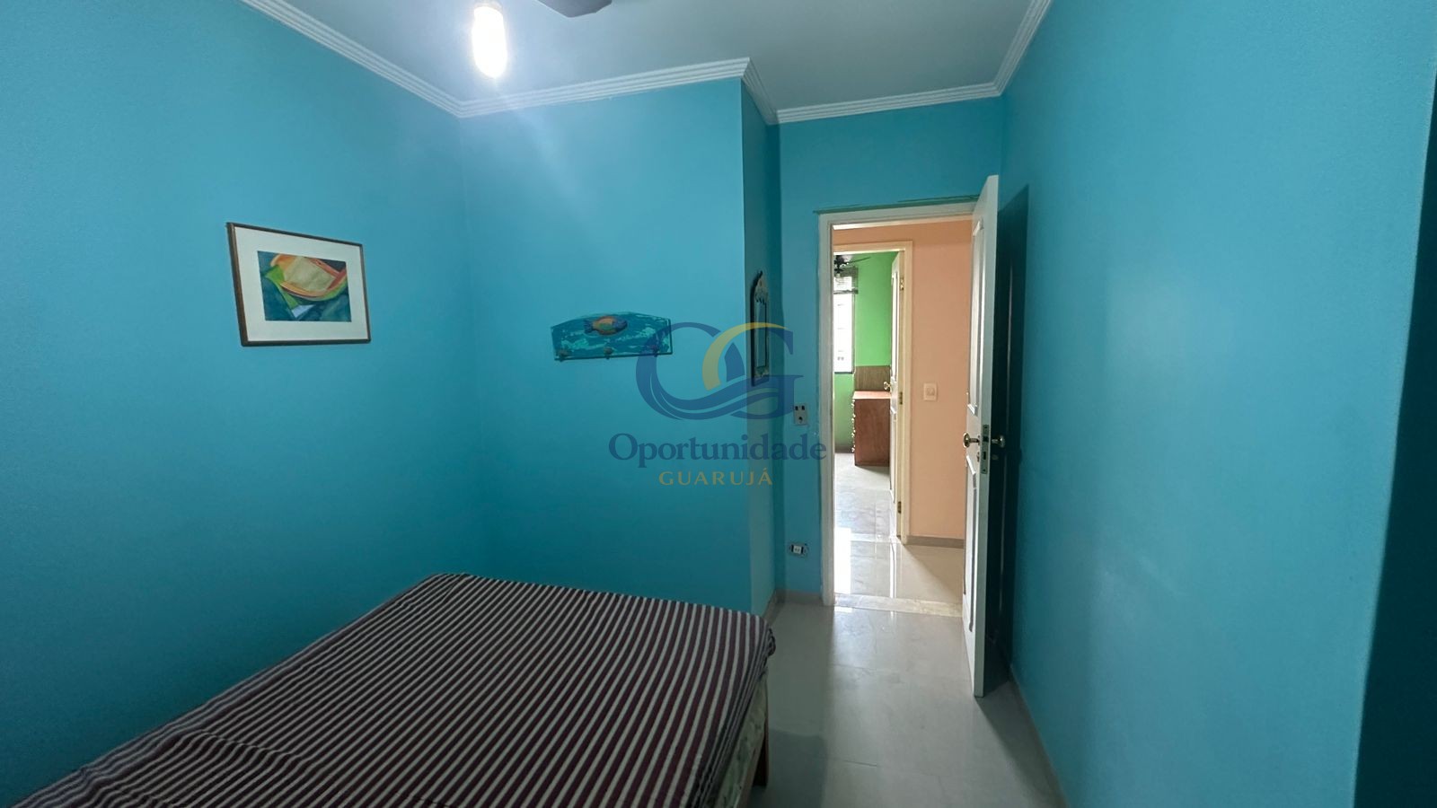 Apartamento na Praia das Pitangueiras, Guarujá - SP