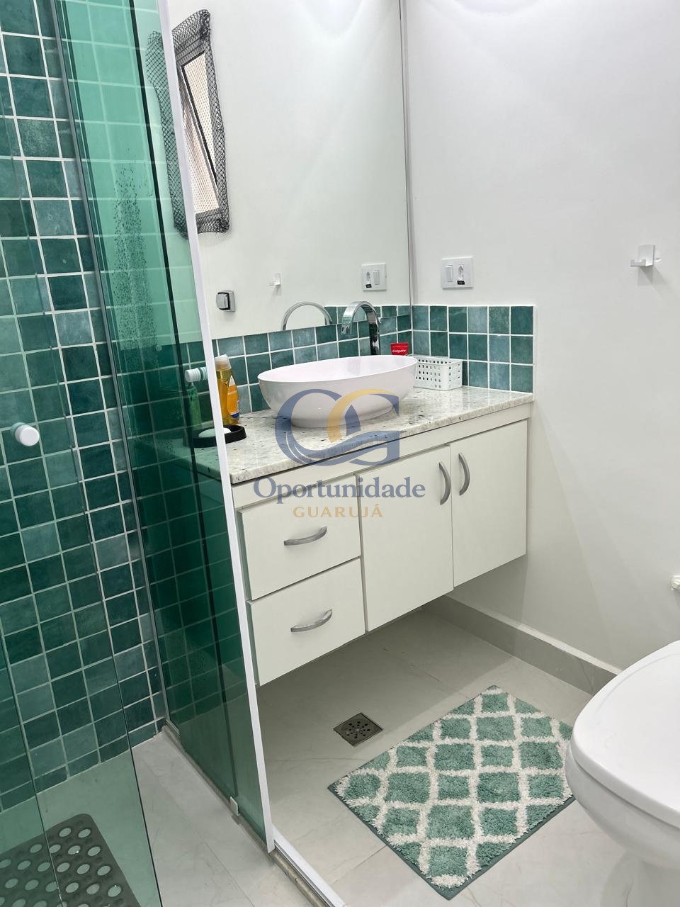 Apartamento Frente ao Mar nas Pitangueiras, Guarujá - SP