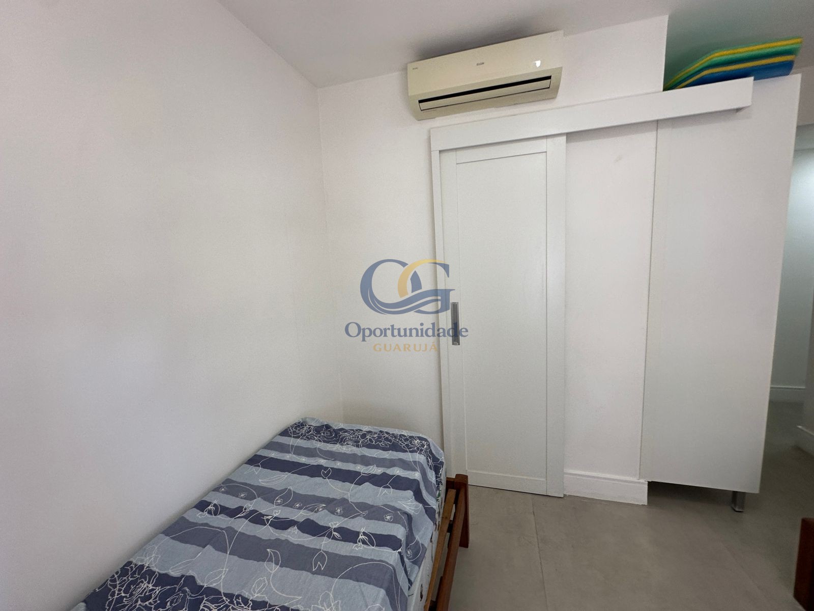 Apartamento na Praia das Astúrias, Guarujá - SP