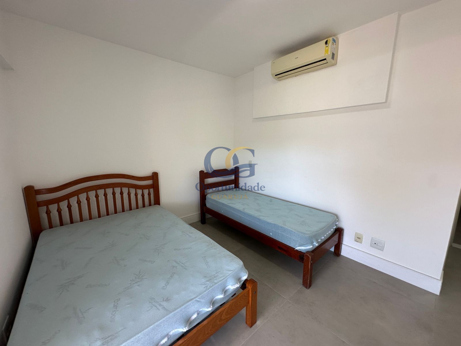 Apartamento na Praia das Astúrias, Guarujá - SP