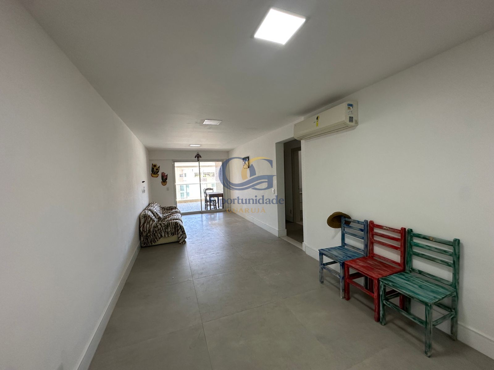 Apartamento na Praia das Astúrias, Guarujá - SP