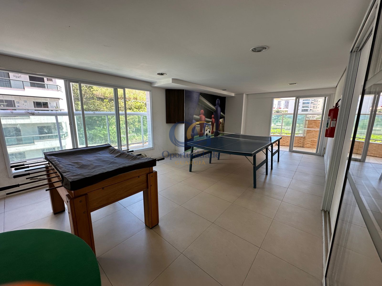 Apartamento na Praia das Astúrias, Guarujá - SP