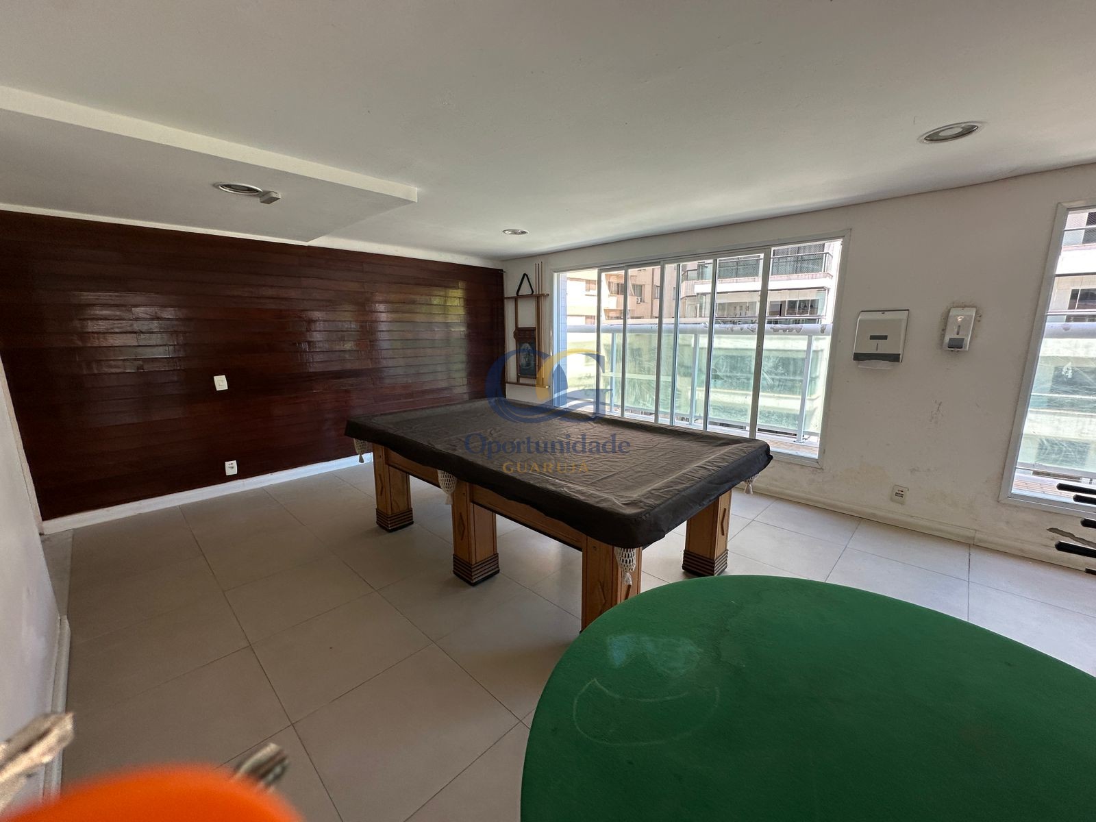 Apartamento na Praia das Astúrias, Guarujá - SP