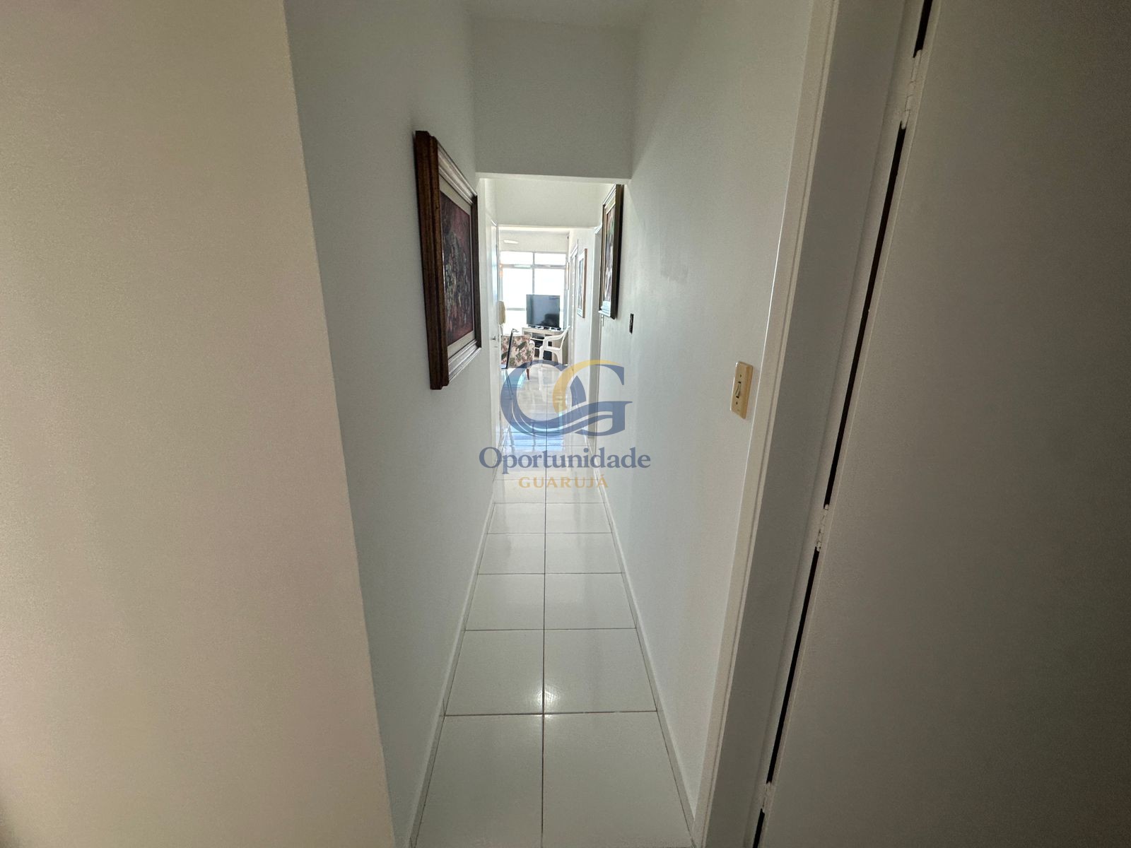 Apartamento Frente ao Mar, Praia Pitangueiras, Guarujá - SP