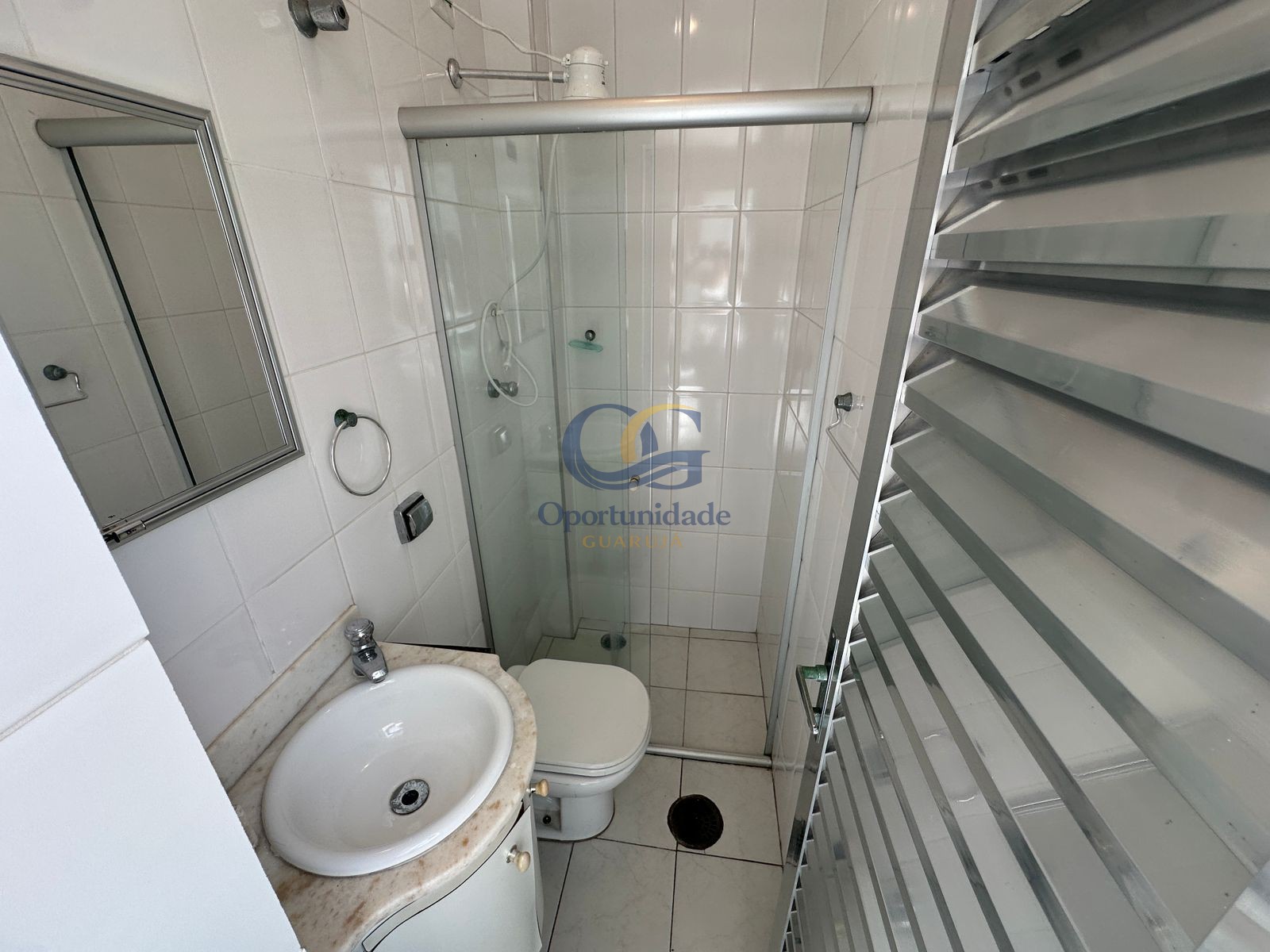 Apartamento Frente ao Mar, Praia Pitangueiras, Guarujá - SP