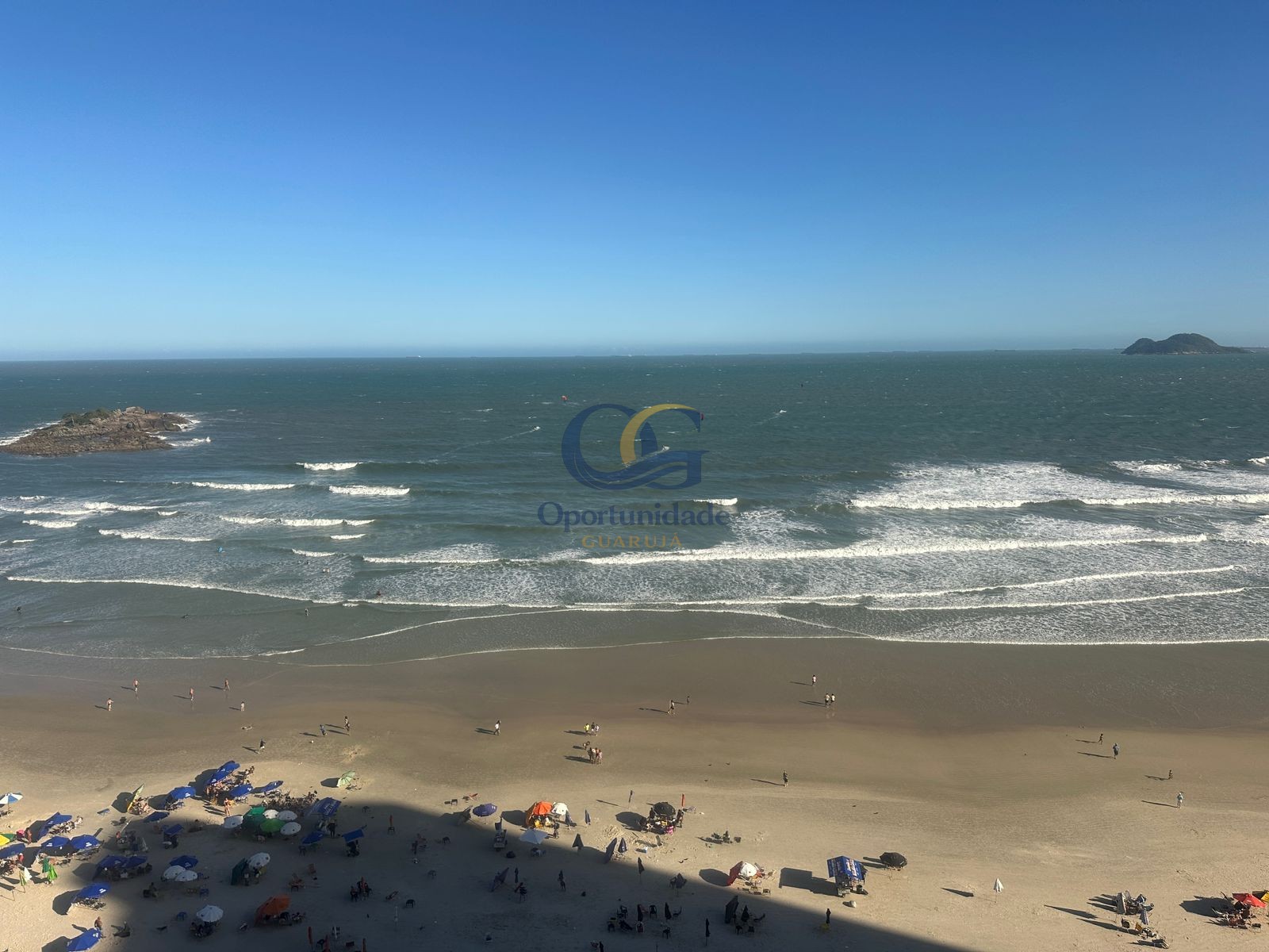 Apartamento Frente ao Mar nas Pitangueiras, Guarujá - SP