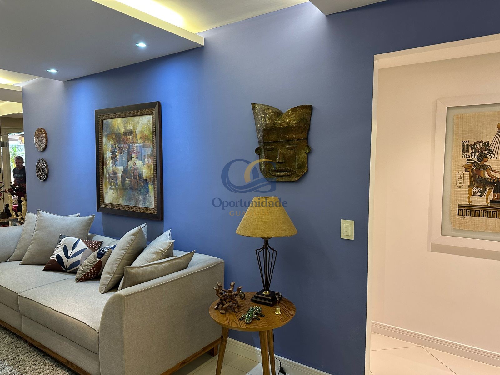 Apartamento na Praia das Pitangueiras, Guarujá - SP
