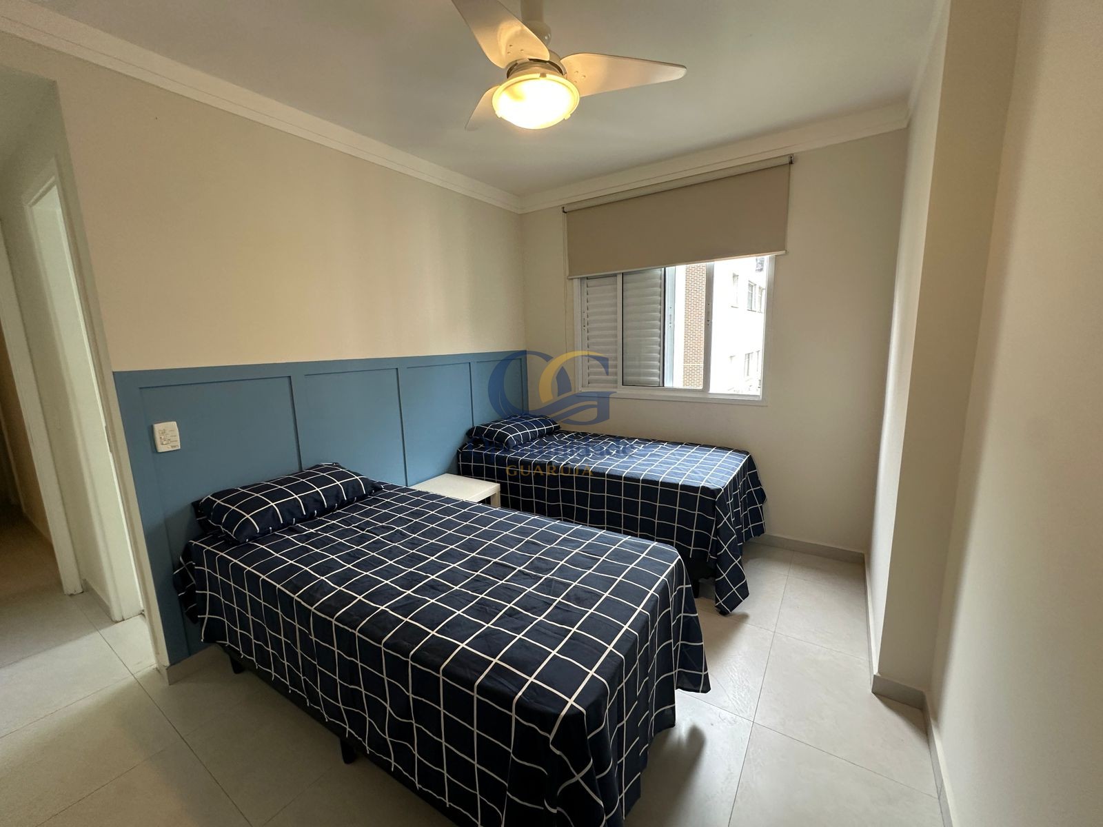 Apartamento na Praia das Pitangueiras, Guarujá - SP