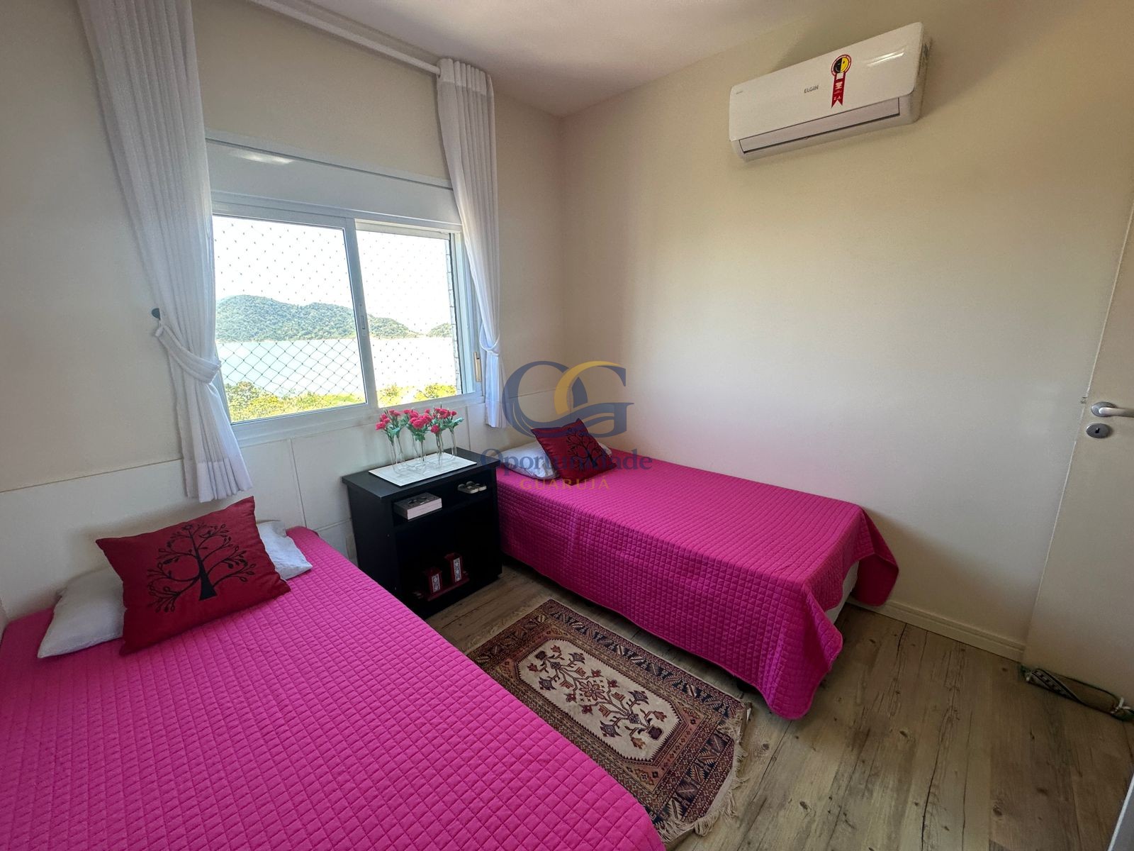 Apartamento na Praia das Astúrias, Guarujá - SP