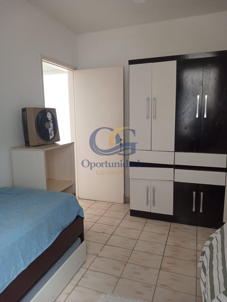 Apartamento na Praia das Pitangueiras, Guarujá - SP