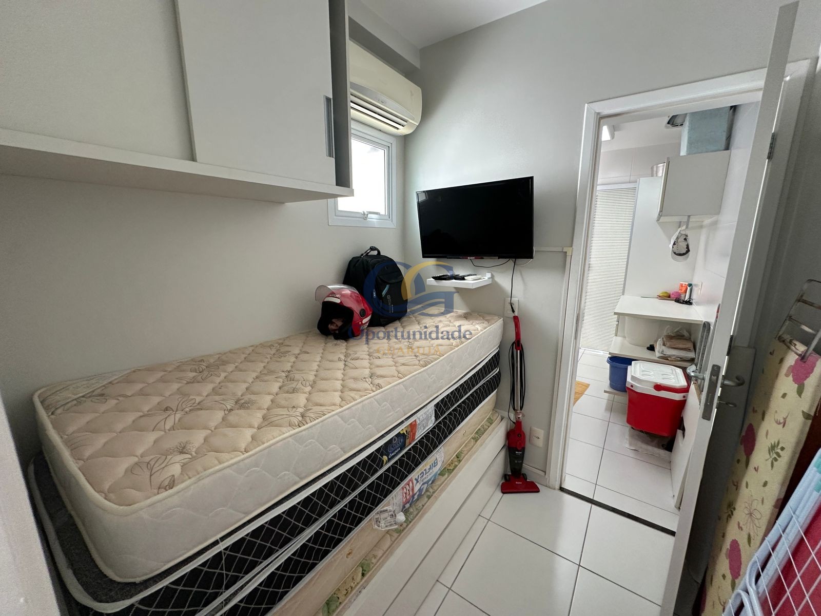 Apartamento Frente ao Mar, Praia da Enseada, Guarujá - SP