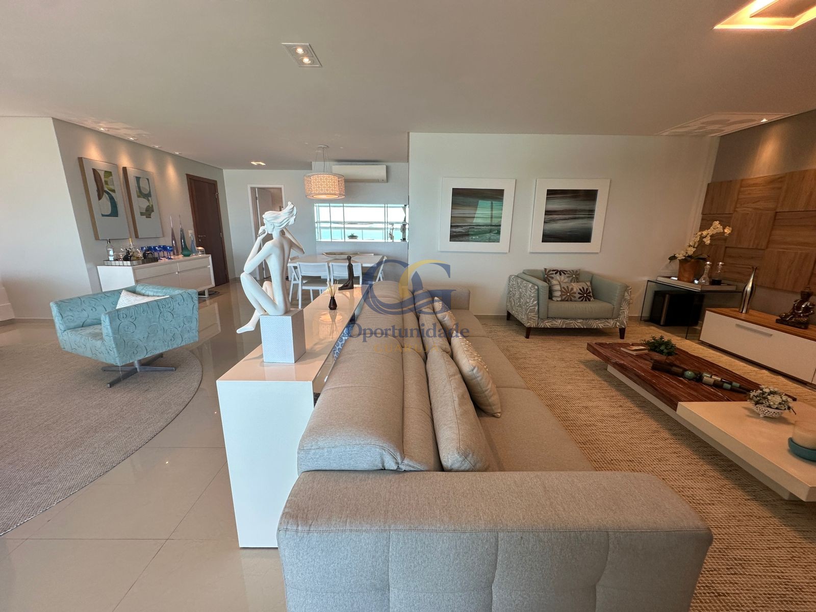 Apartamento Frente ao Mar, Praia da Enseada, Guarujá - SP