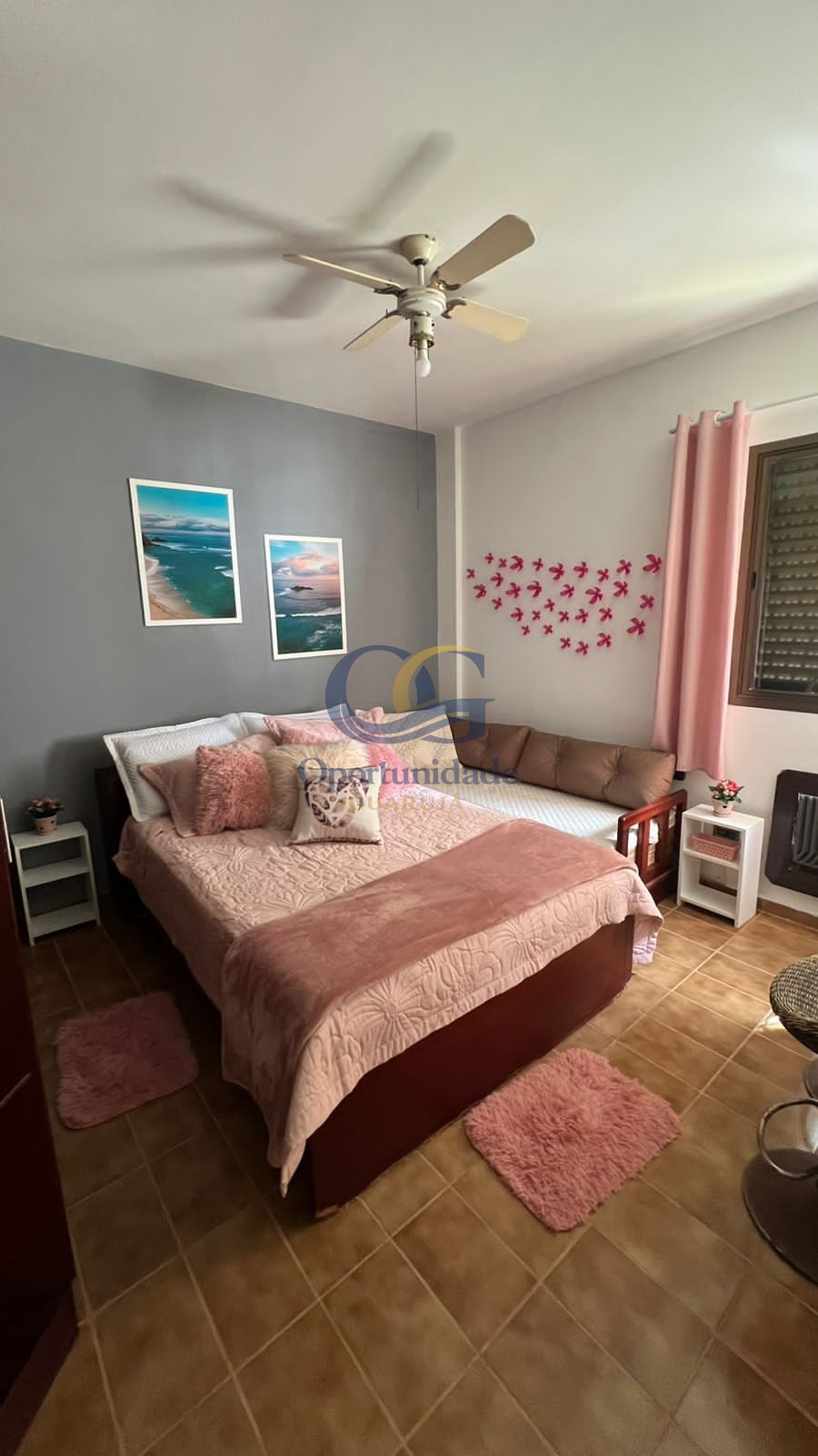 Apartamento na Praia da Enseada, Guarujá - SP