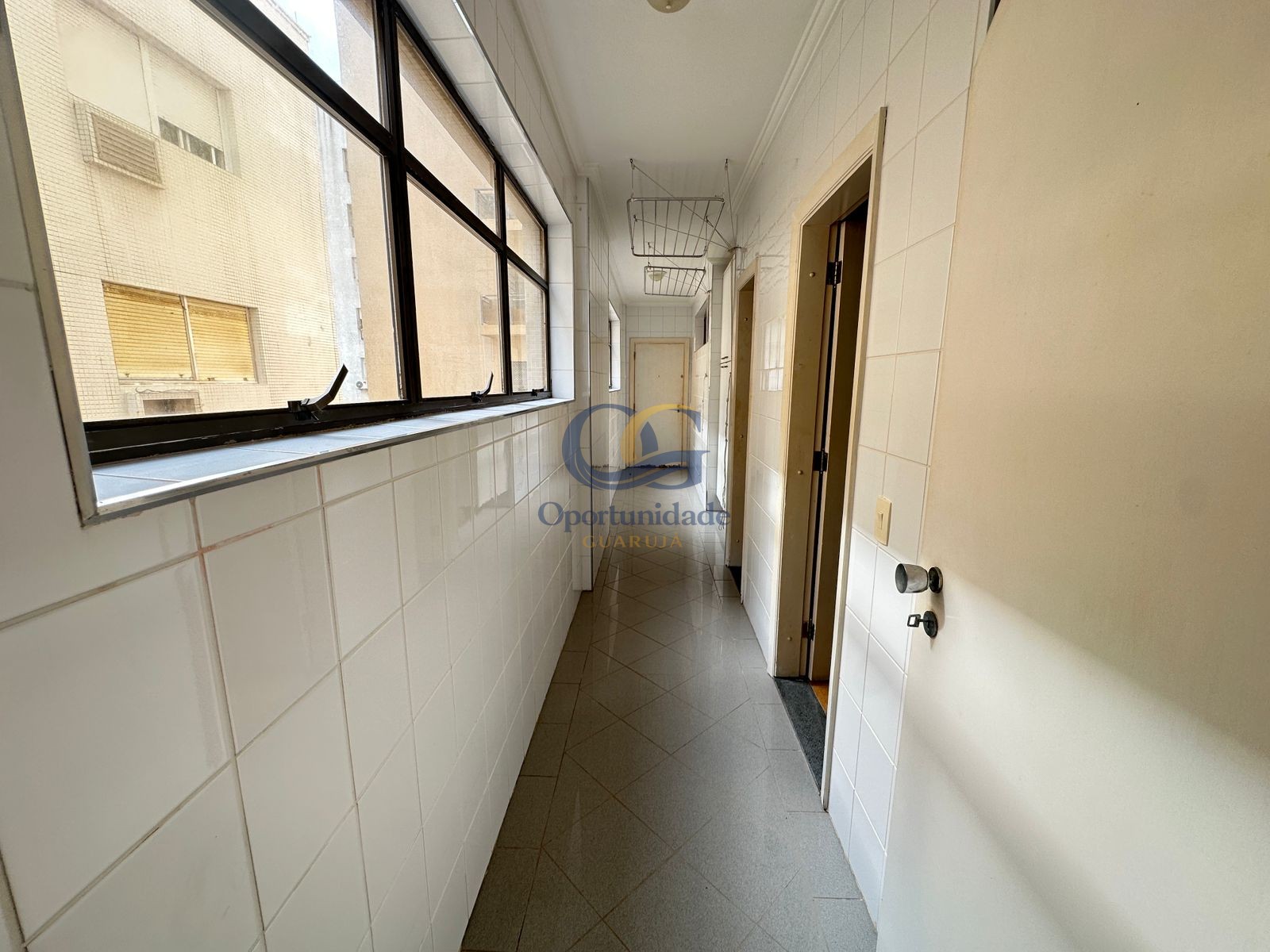 Apartamento Frente ao Mar nas Pitangueiras, Guarujá - SP