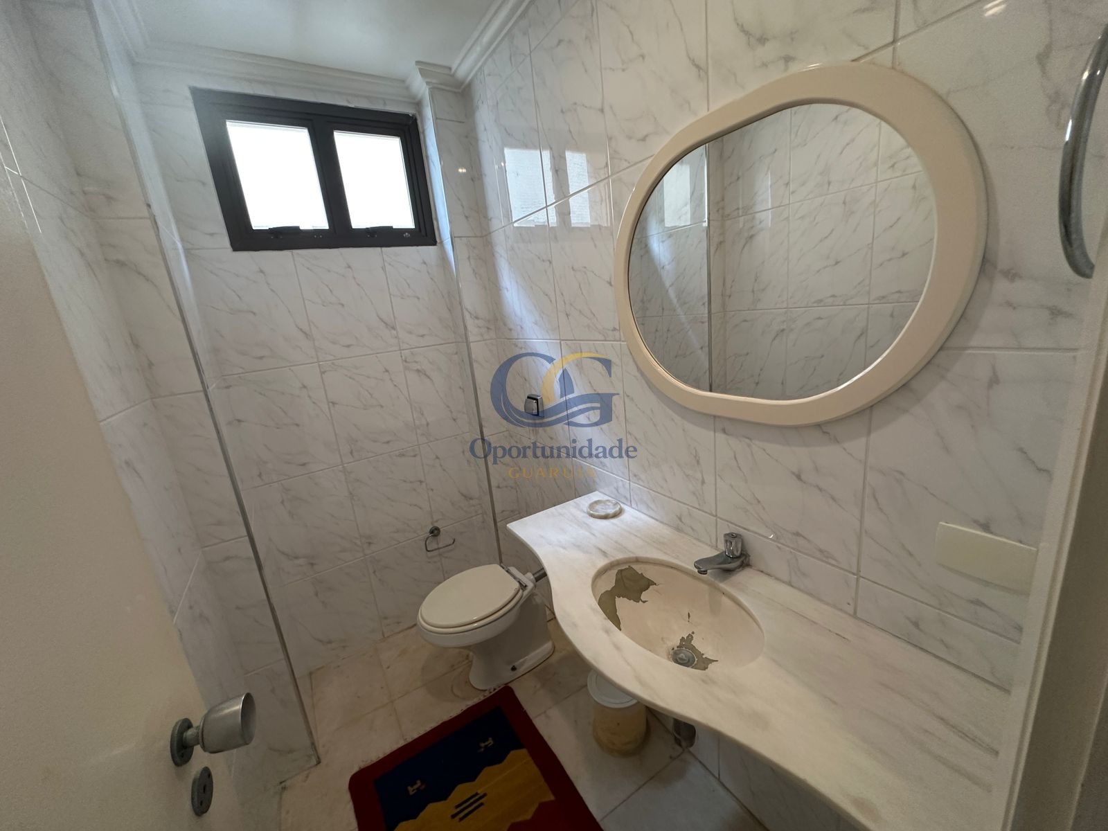 Apartamento Frente ao Mar nas Pitangueiras, Guarujá - SP