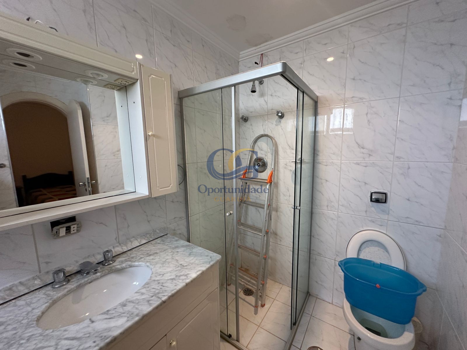 Apartamento Frente ao Mar nas Pitangueiras, Guarujá - SP