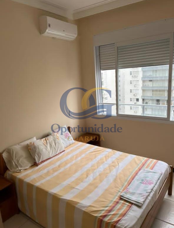 Apartamento na Praia das Pitangueiras, Guarujá - SP