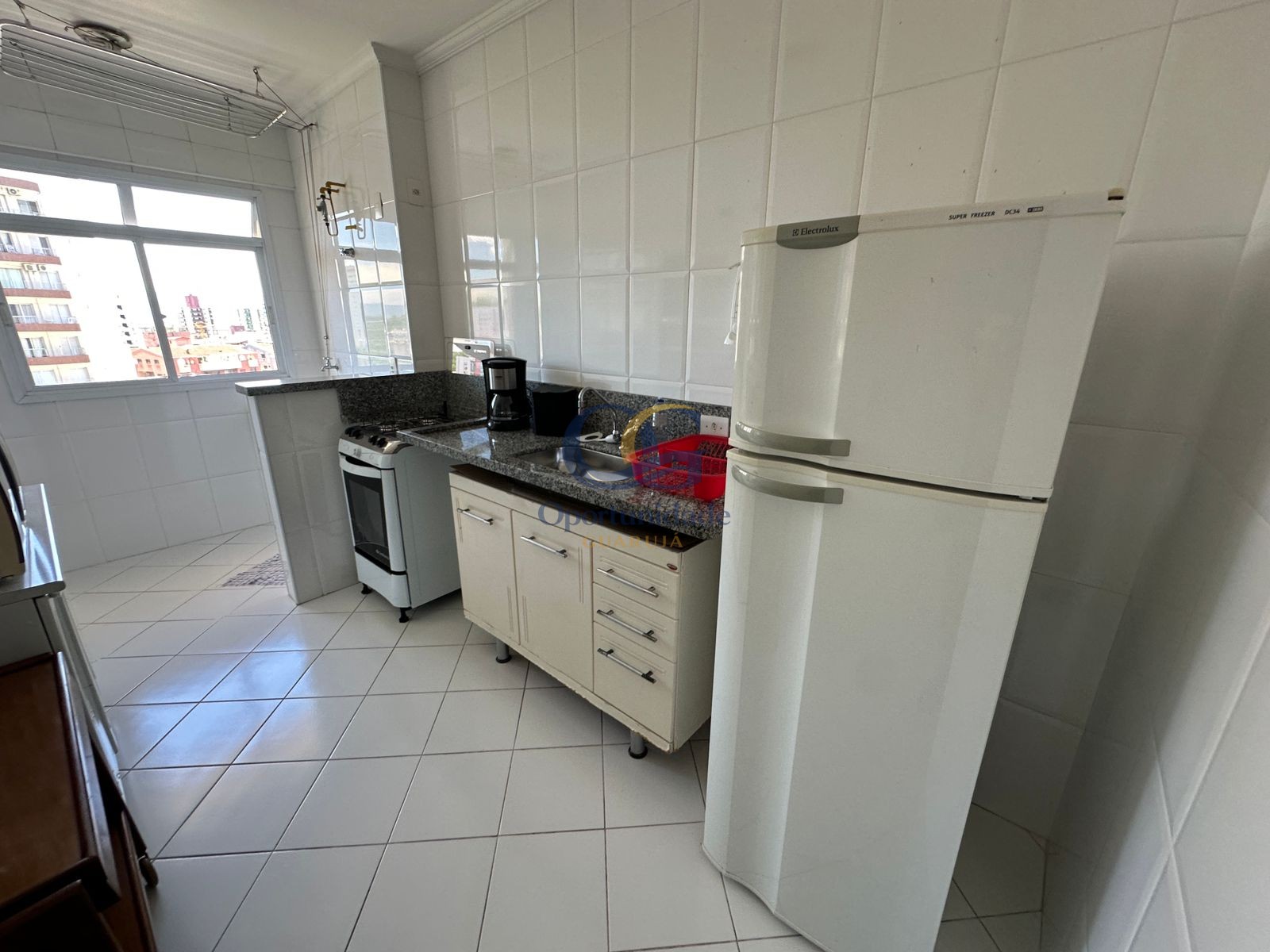 Apartamento na Praia das Astúrias, Guarujá - SP