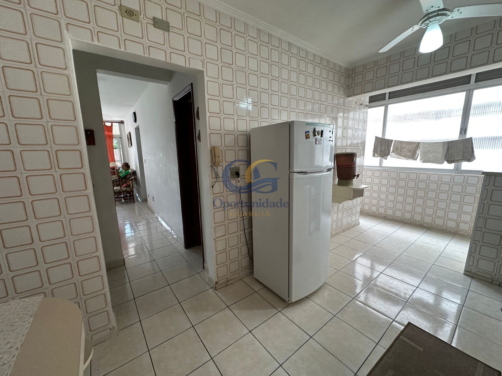 Apartamento na Praia das Pitangueiras, Guarujá - SP