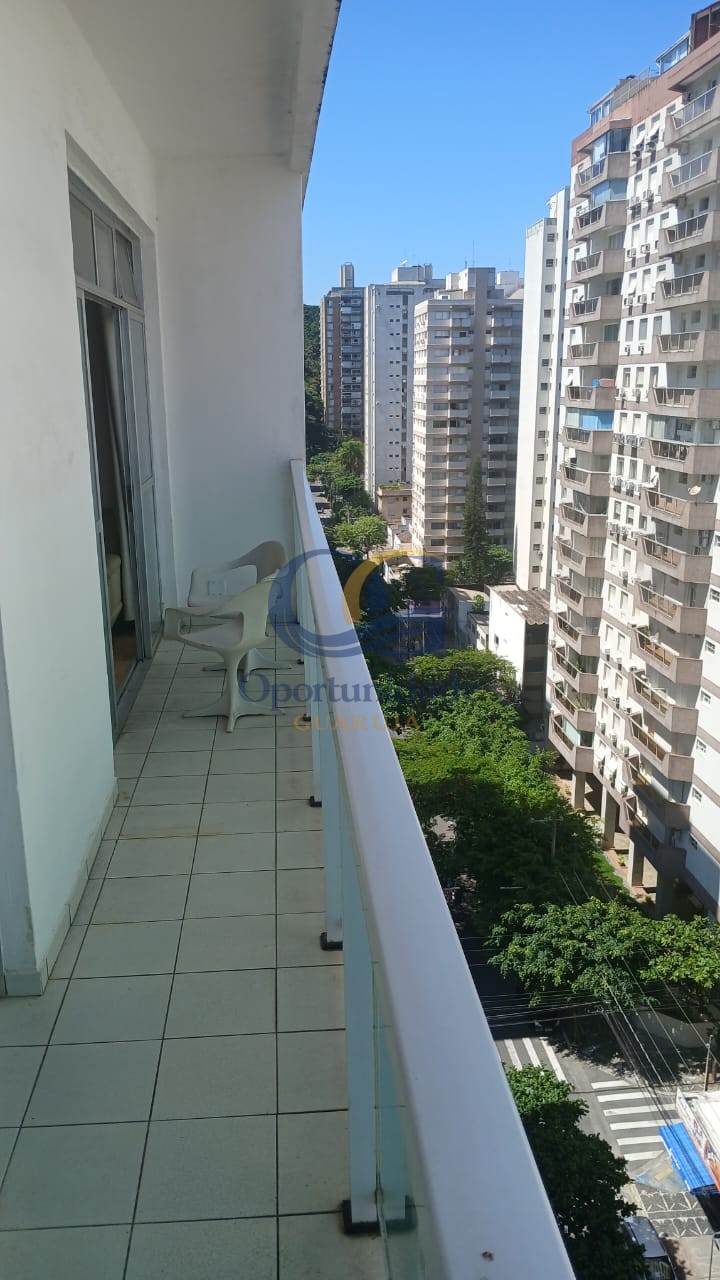 Apartamento na Praia das Pitangueiras, Guarujá - SP