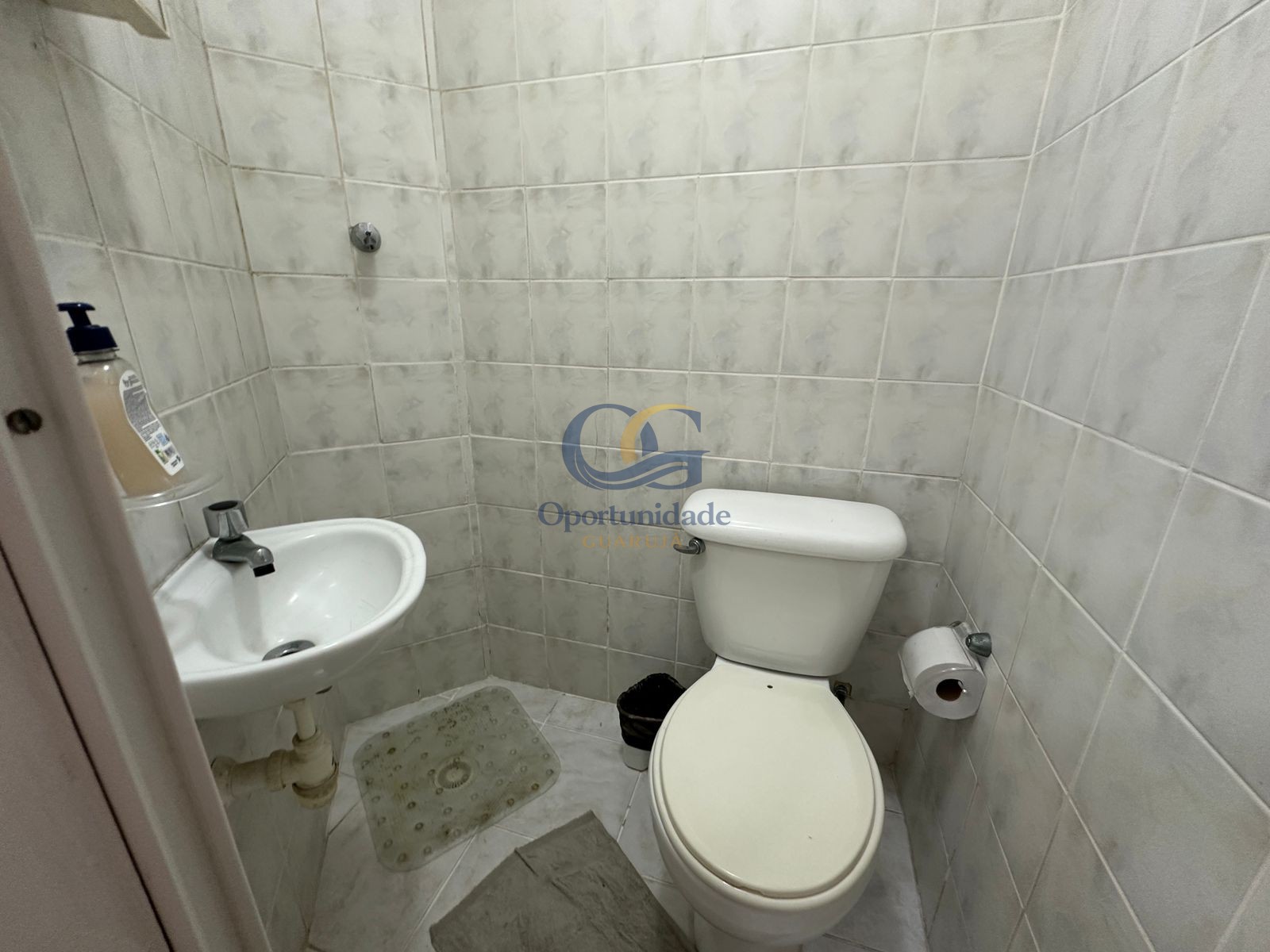 Apartamento na Praia da Enseada, Guarujá - SP