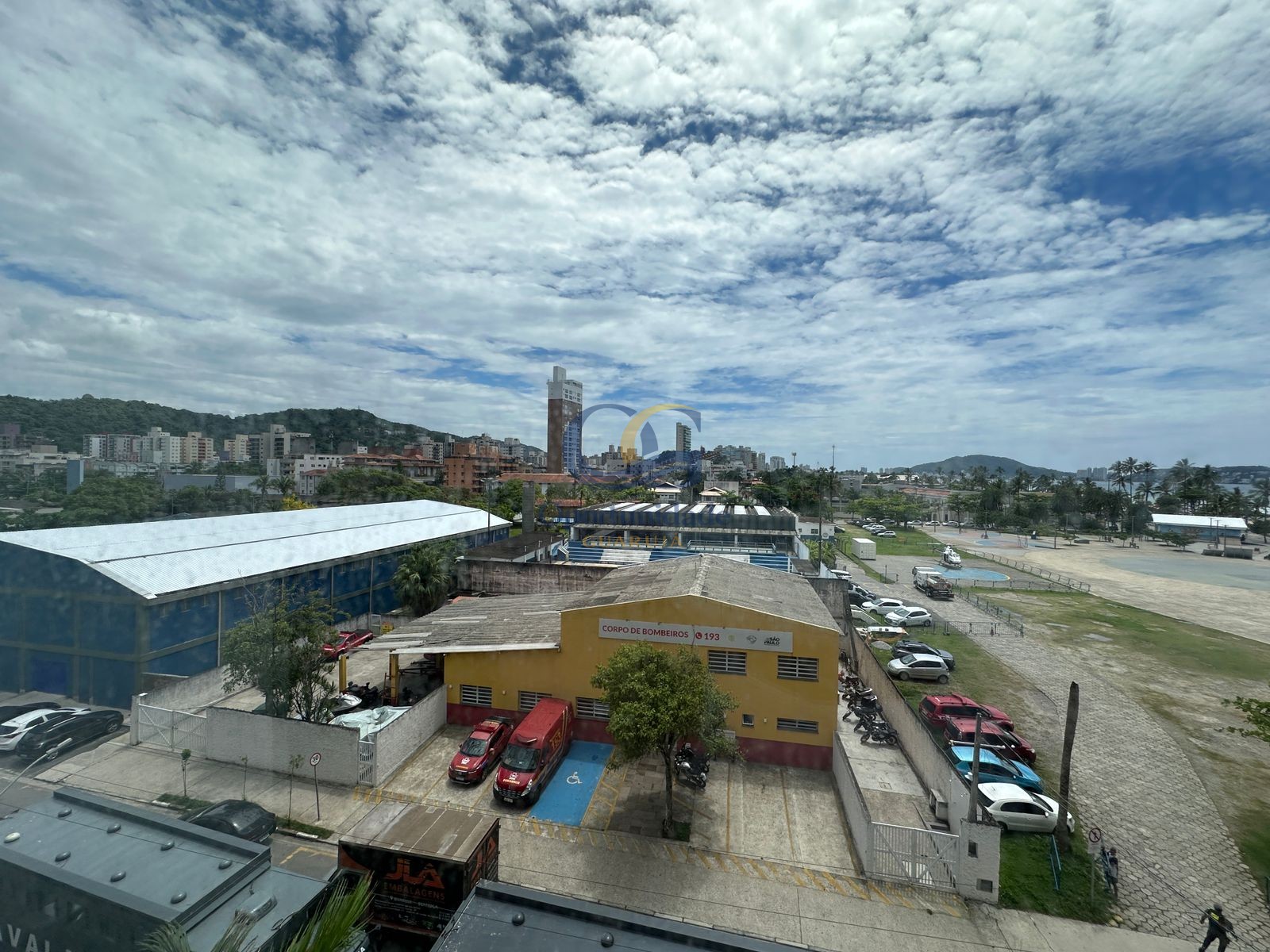 Apartamento na Praia da Enseada, Guarujá - SP