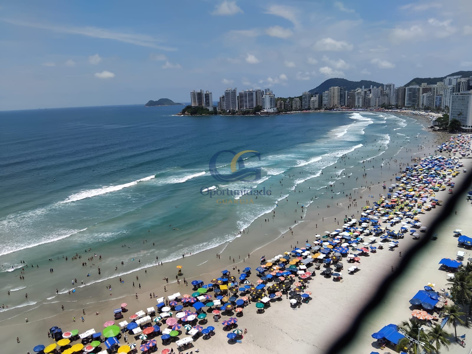 Apartamento Frente ao Mar nas Pitangueiras, Guarujá - SP