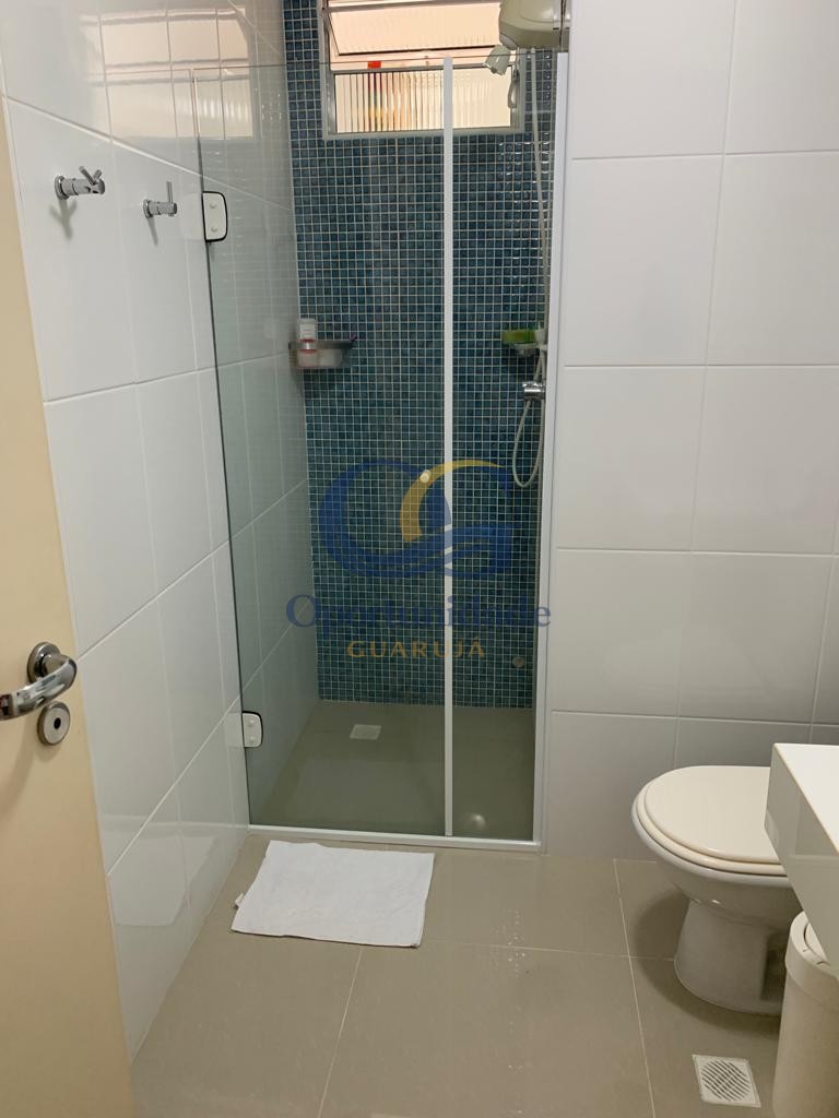 Apartamento na Praia das Pitangueiras, Guarujá - SP