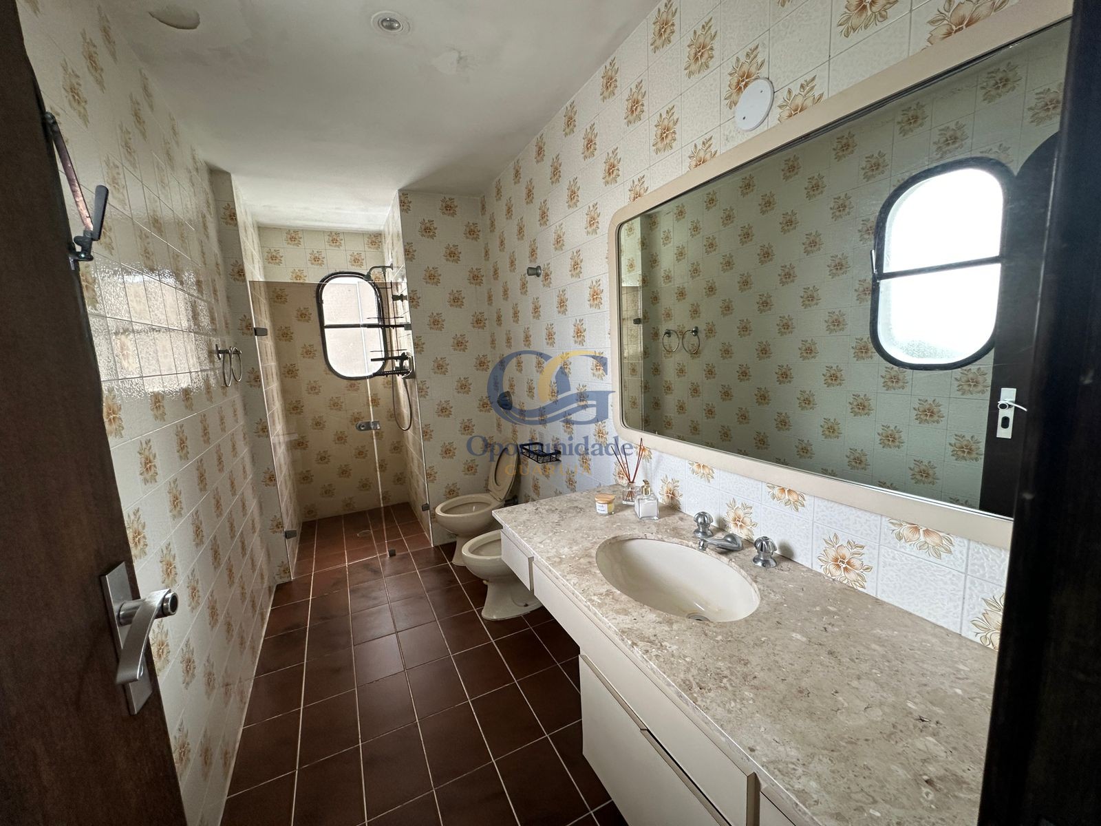 Apartamento Frente ao Mar, Praia Pitangueiras, Guarujá - SP