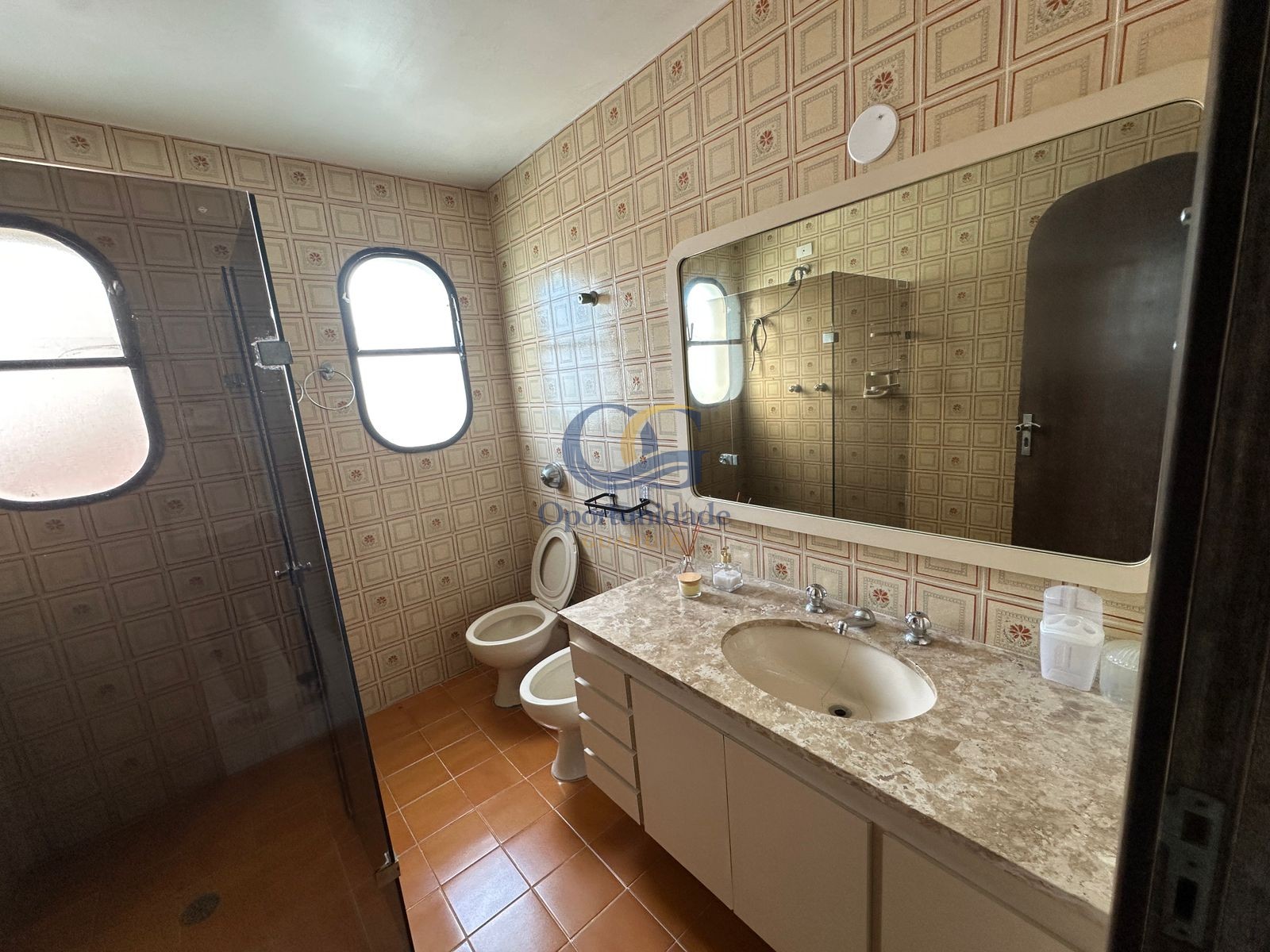Apartamento Frente ao Mar, Praia Pitangueiras, Guarujá - SP