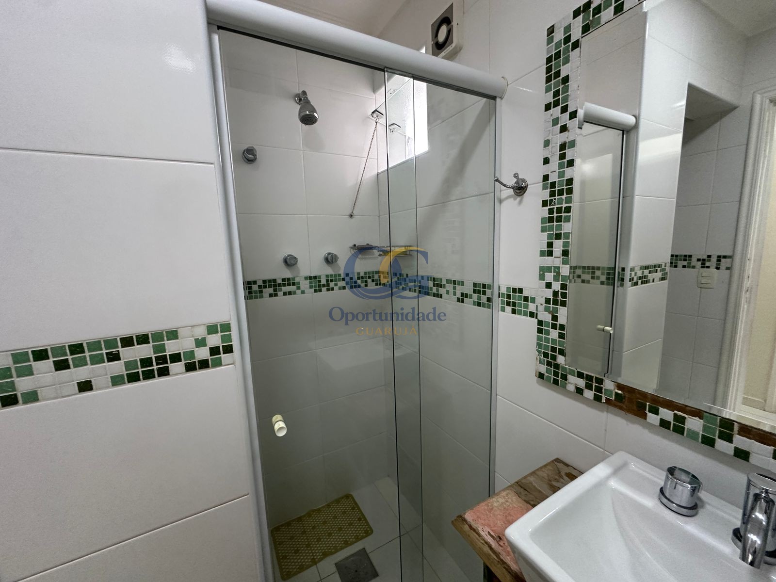 Apartamento Frente ao Mar, Pitangueiras, Guarujá - SP