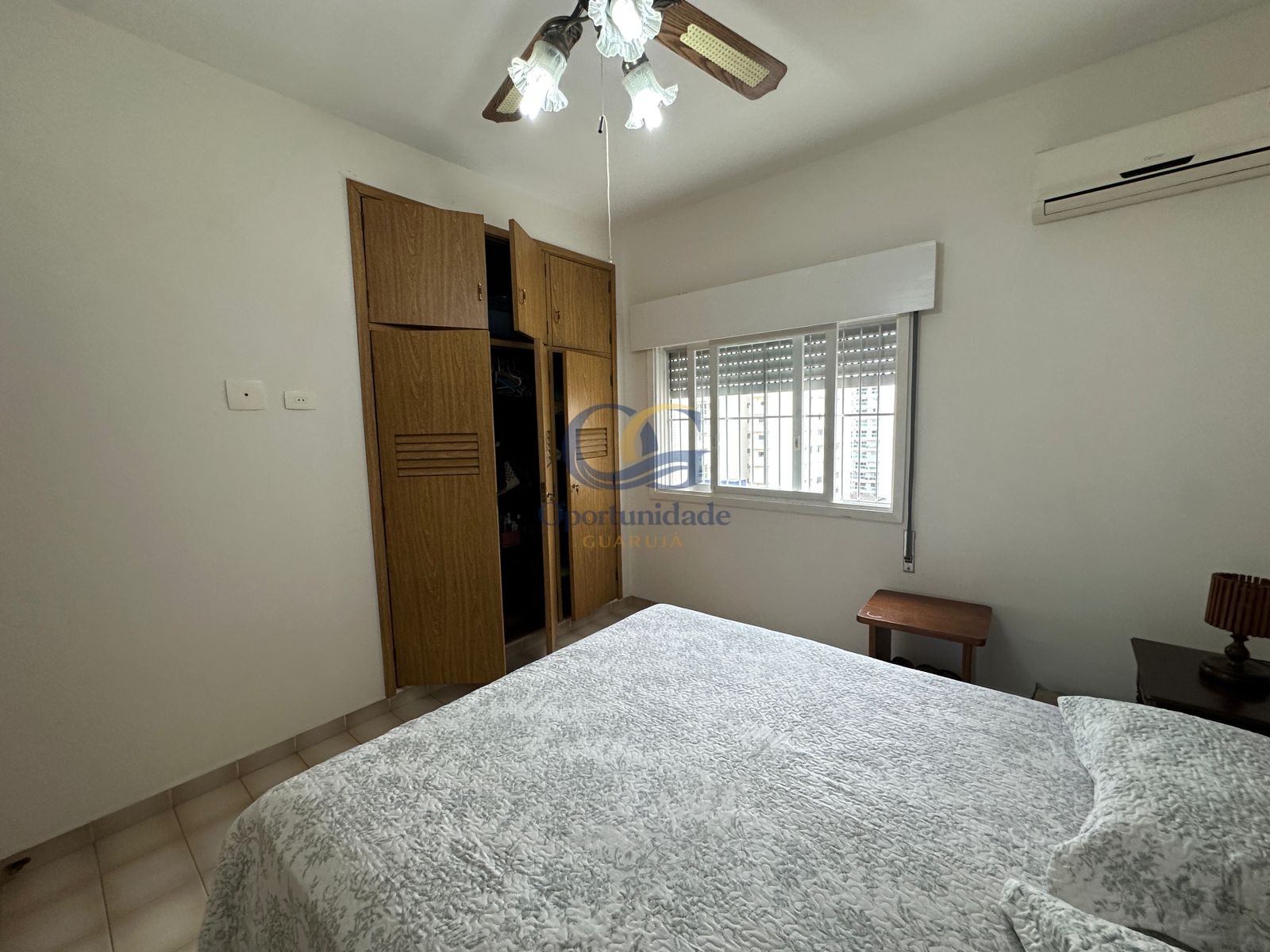 Apartamento Frente ao Mar, Praia Pitangueiras, Guarujá - SP