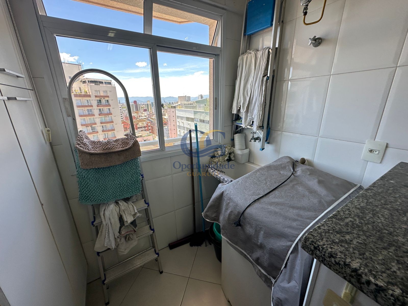 Apartamento na Praia das Astúrias/Tombo Guarujá - SP