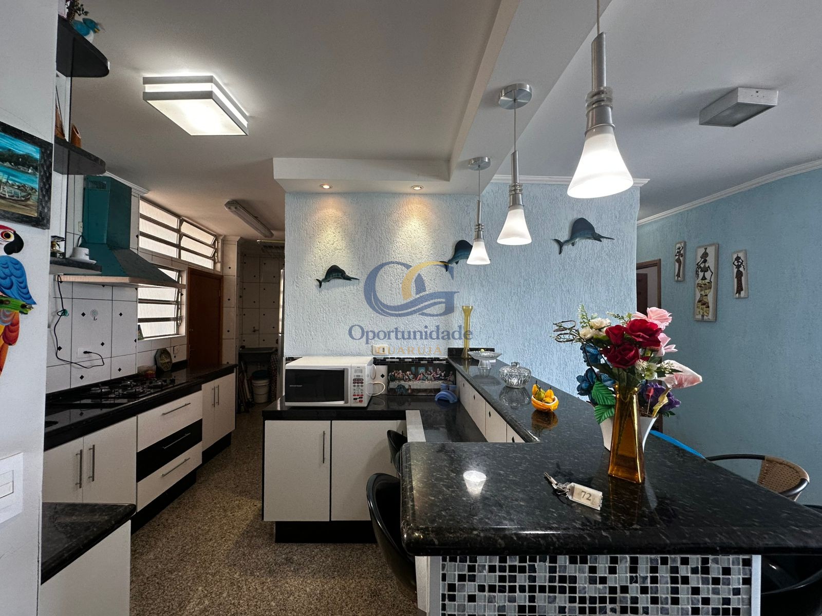 Apartamento Frente ao Mar, Pitangueiras, Guarujá - SP