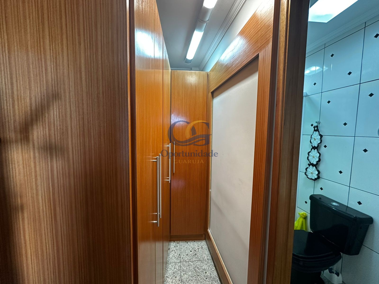 Apartamento Frente ao Mar, Pitangueiras, Guarujá - SP