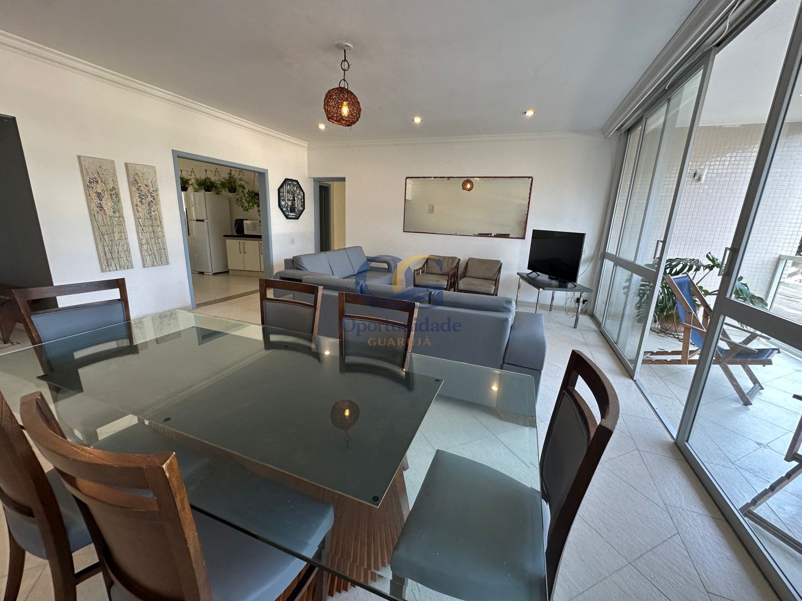 Apartamento Frente ao Mar, Pitangueiras, Guarujá - SP