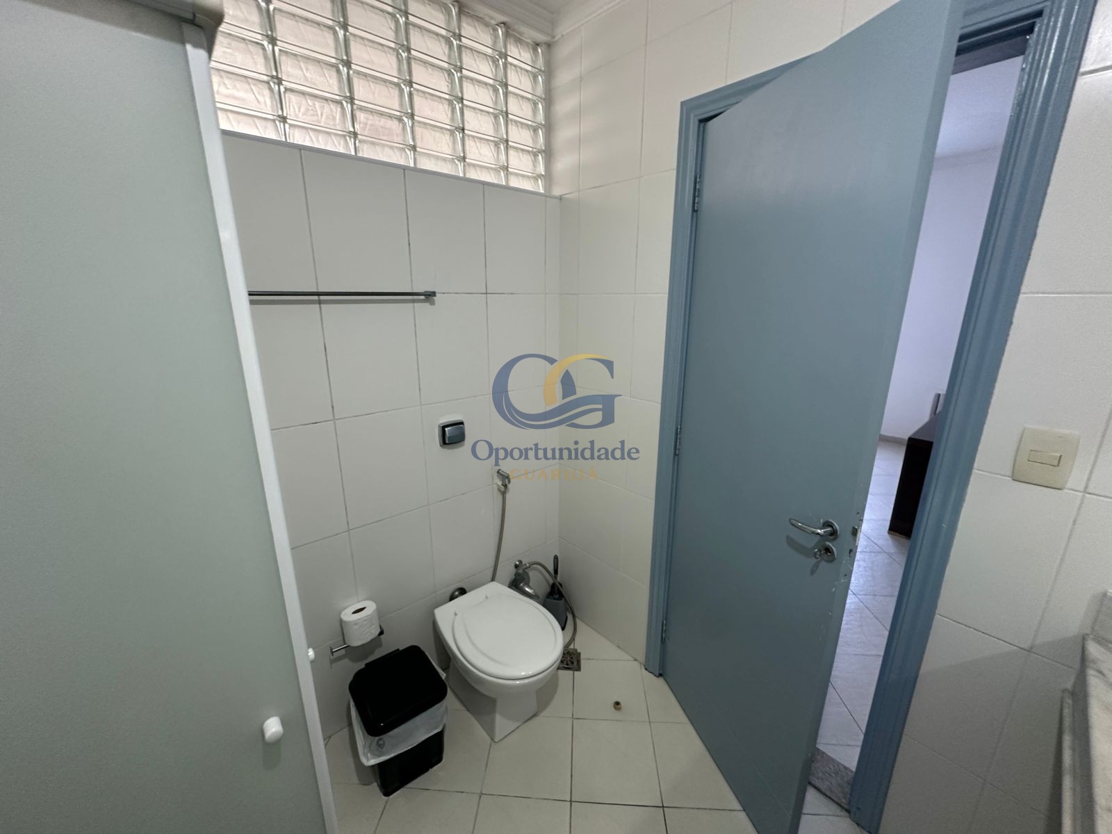 Apartamento Frente ao Mar, Pitangueiras, Guarujá - SP