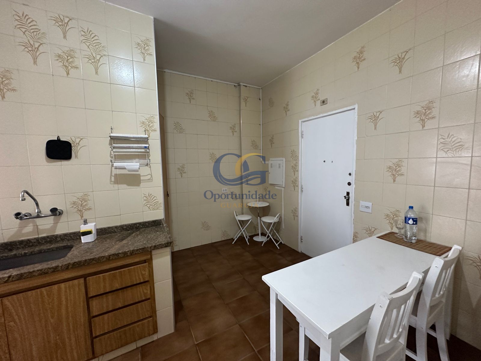 Apartamento Frente ao Mar nas Pitangueiras, Guarujá - SP