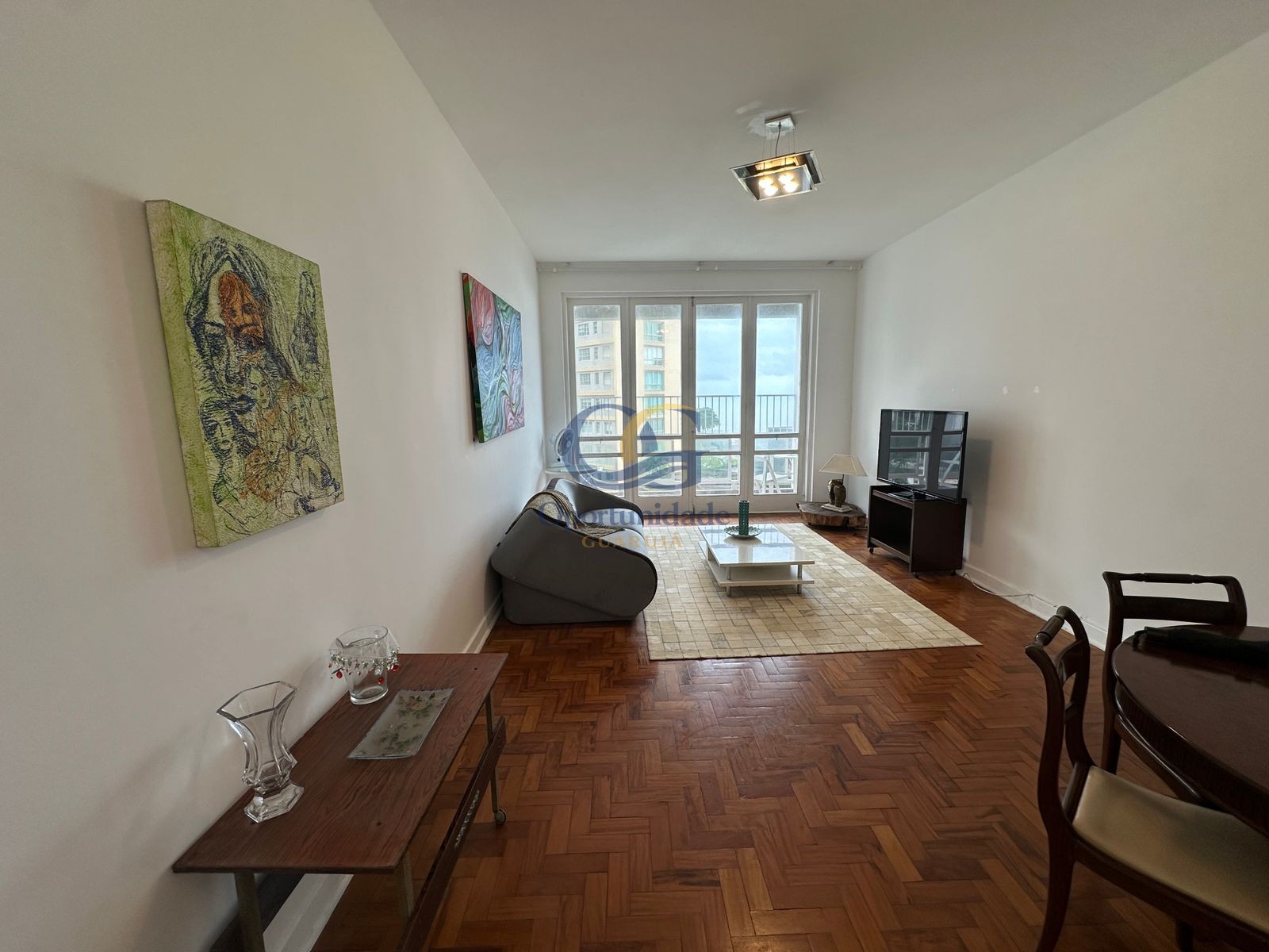 Apartamento Frente ao Mar nas Pitangueiras, Guarujá - SP