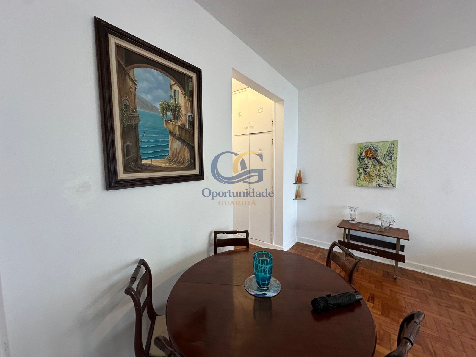 Apartamento Frente ao Mar nas Pitangueiras, Guarujá - SP