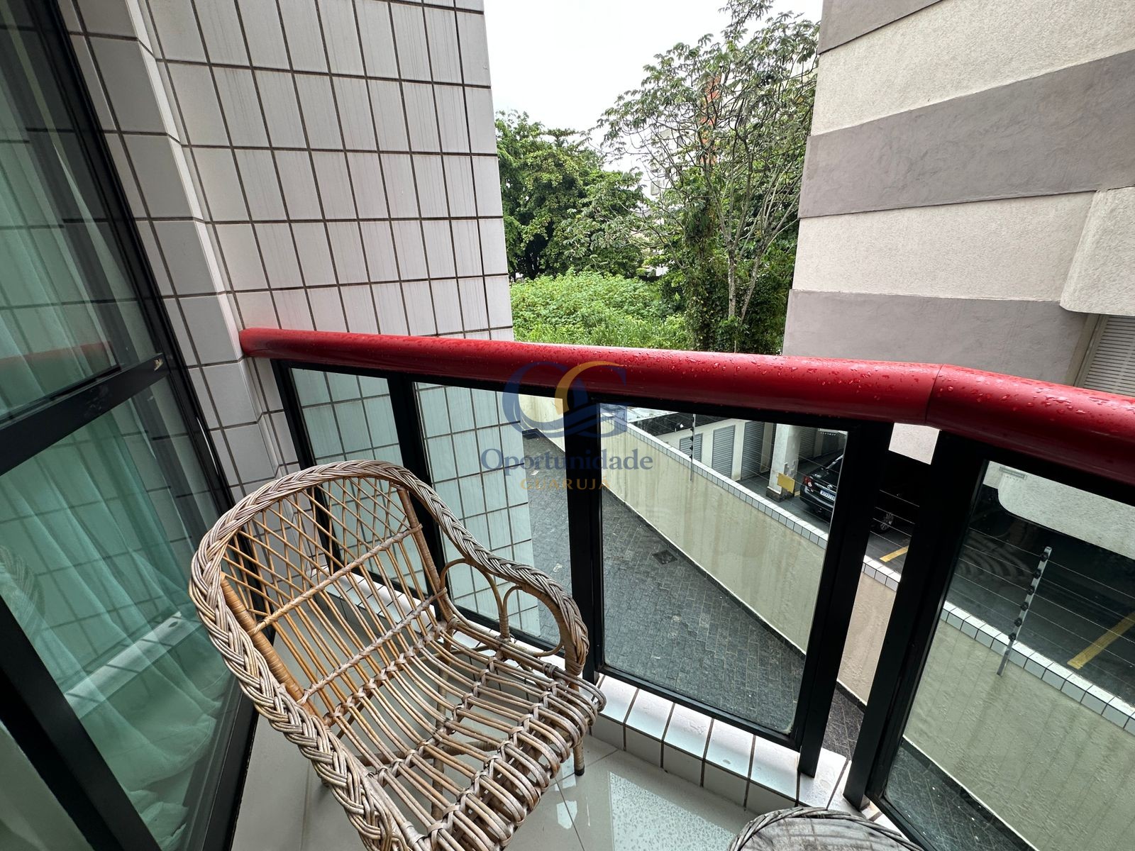 Apartamento na Praia da Enseada, Guarujá - SP