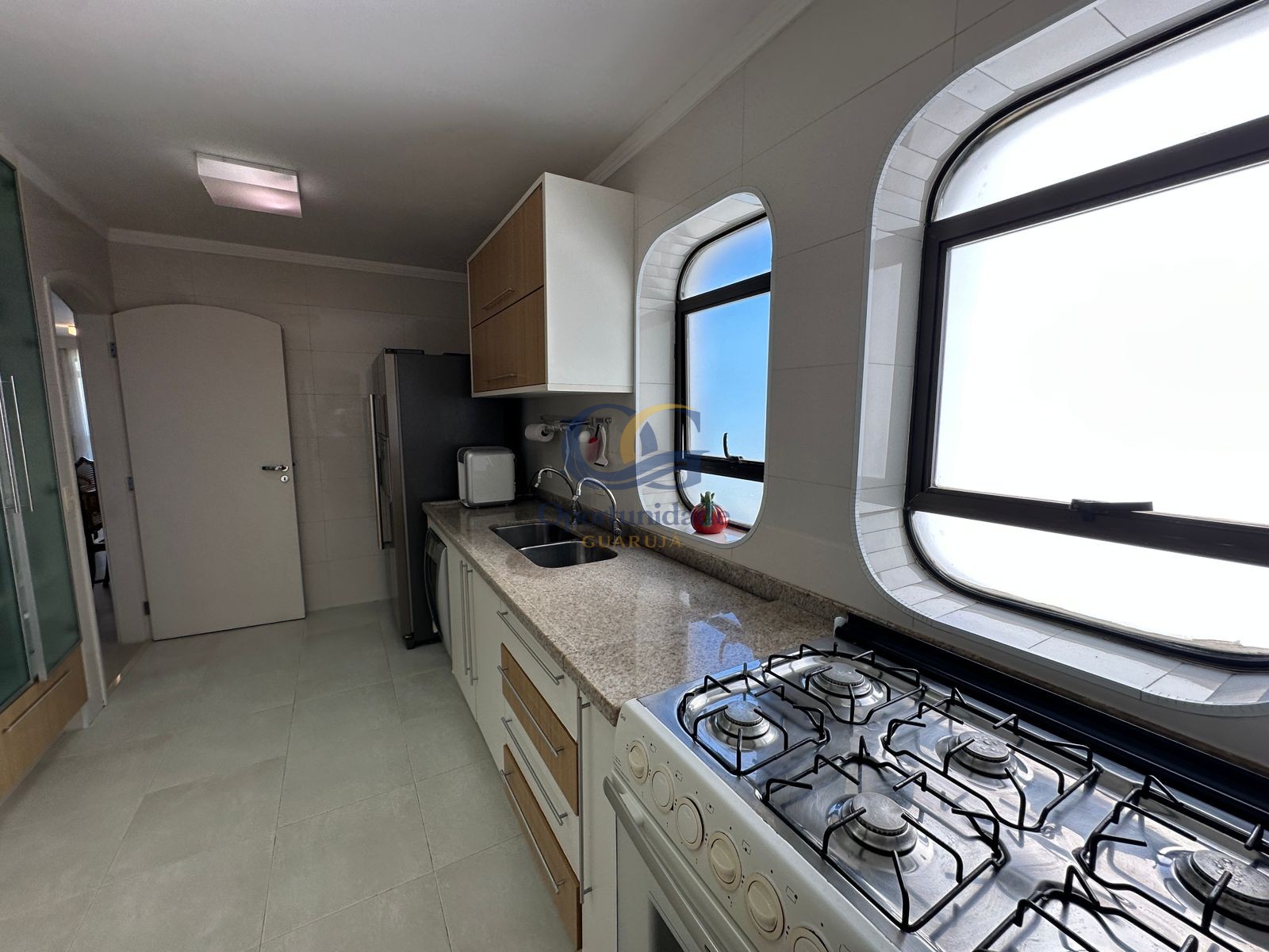 Apartamento Frente ao Mar, Praia Astúrias, Guarujá - SP