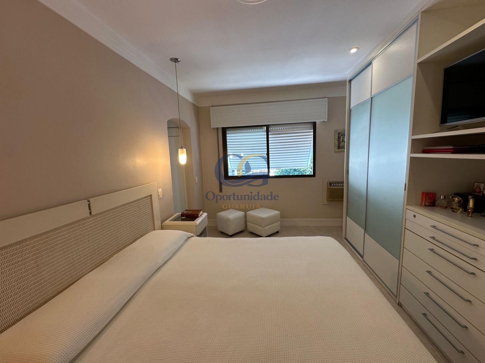 Apartamento Frente ao Mar, Praia Astúrias, Guarujá - SP