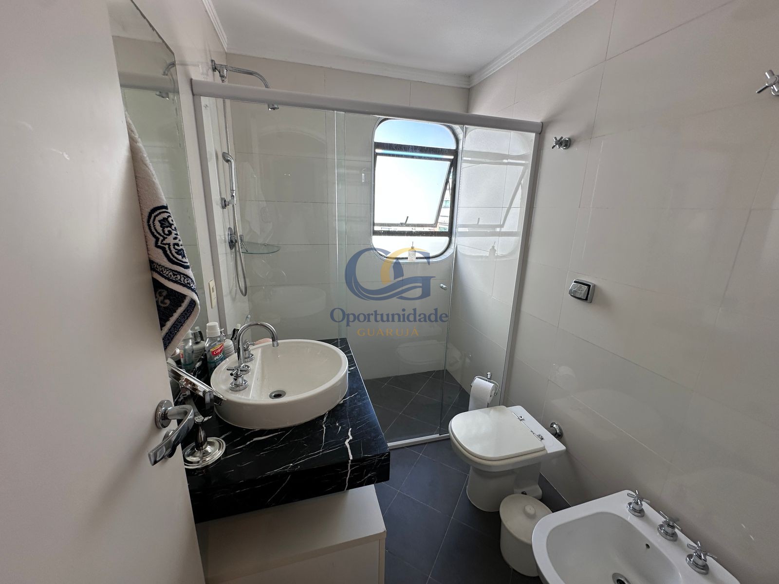 Apartamento Frente ao Mar, Praia Astúrias, Guarujá - SP