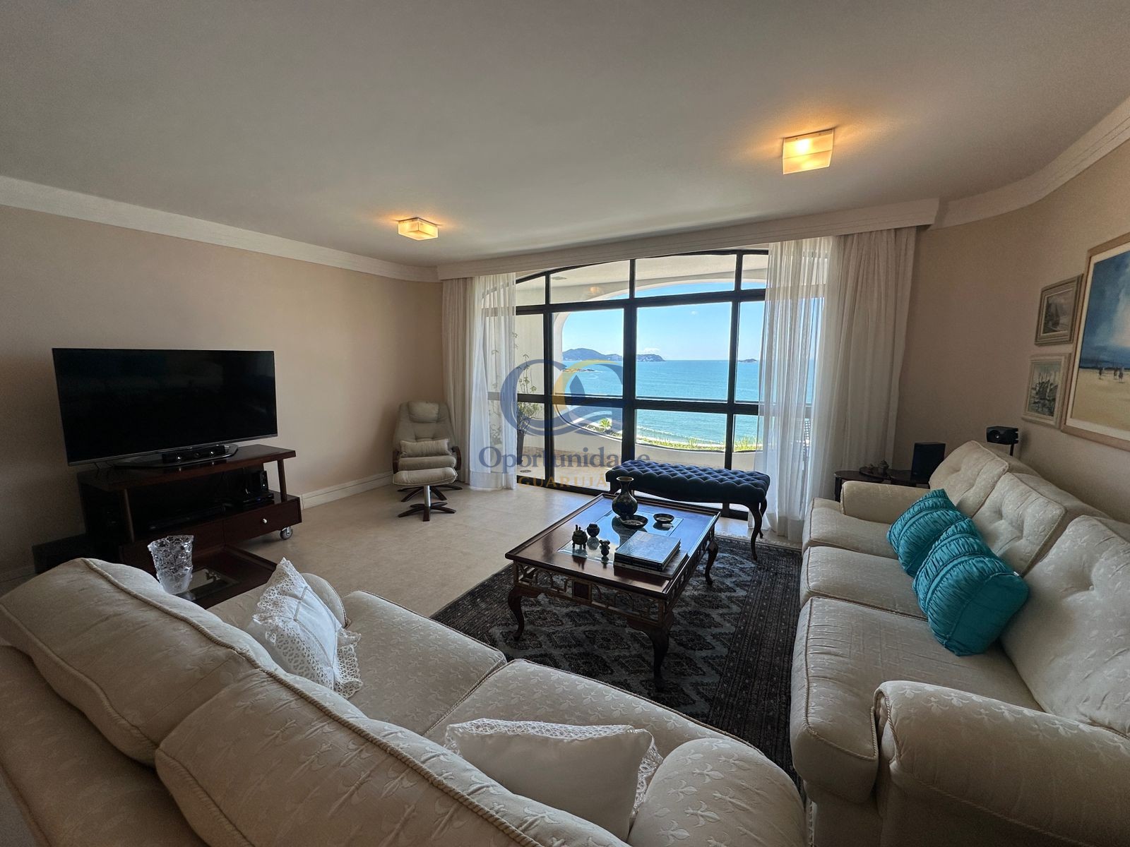 Apartamento Frente ao Mar, Praia Astúrias, Guarujá - SP
