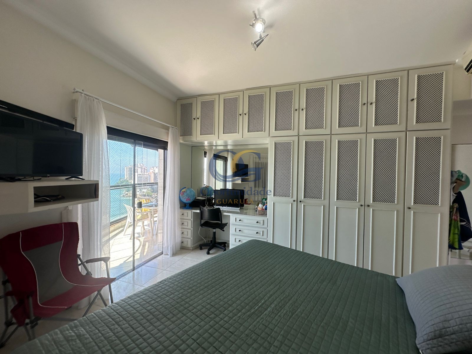 Apartamento Frente ao Mar Praia Astúrias, Guarujá - SP