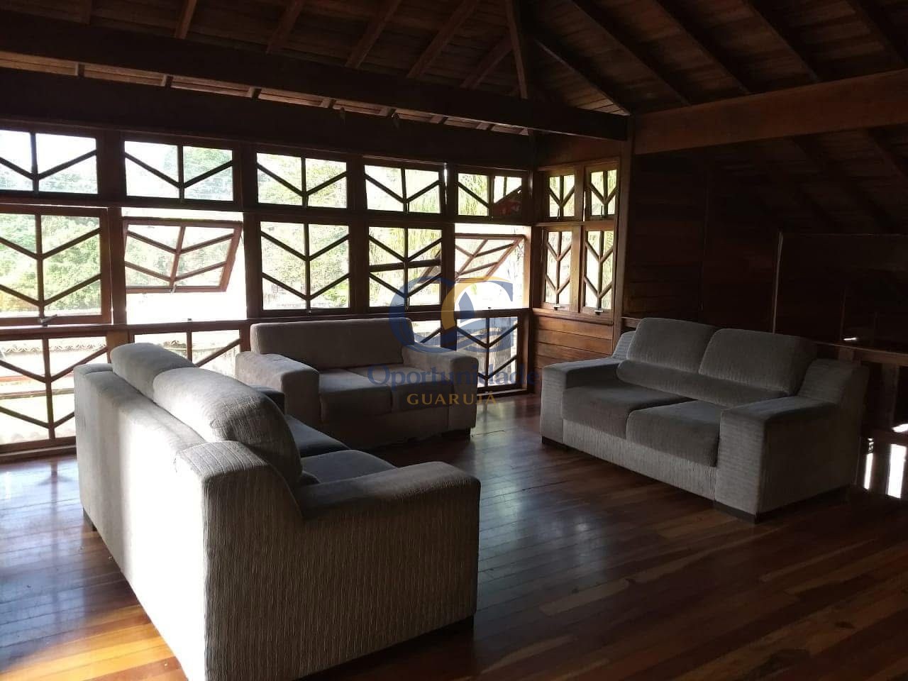 Casa na Praia da Enseada!